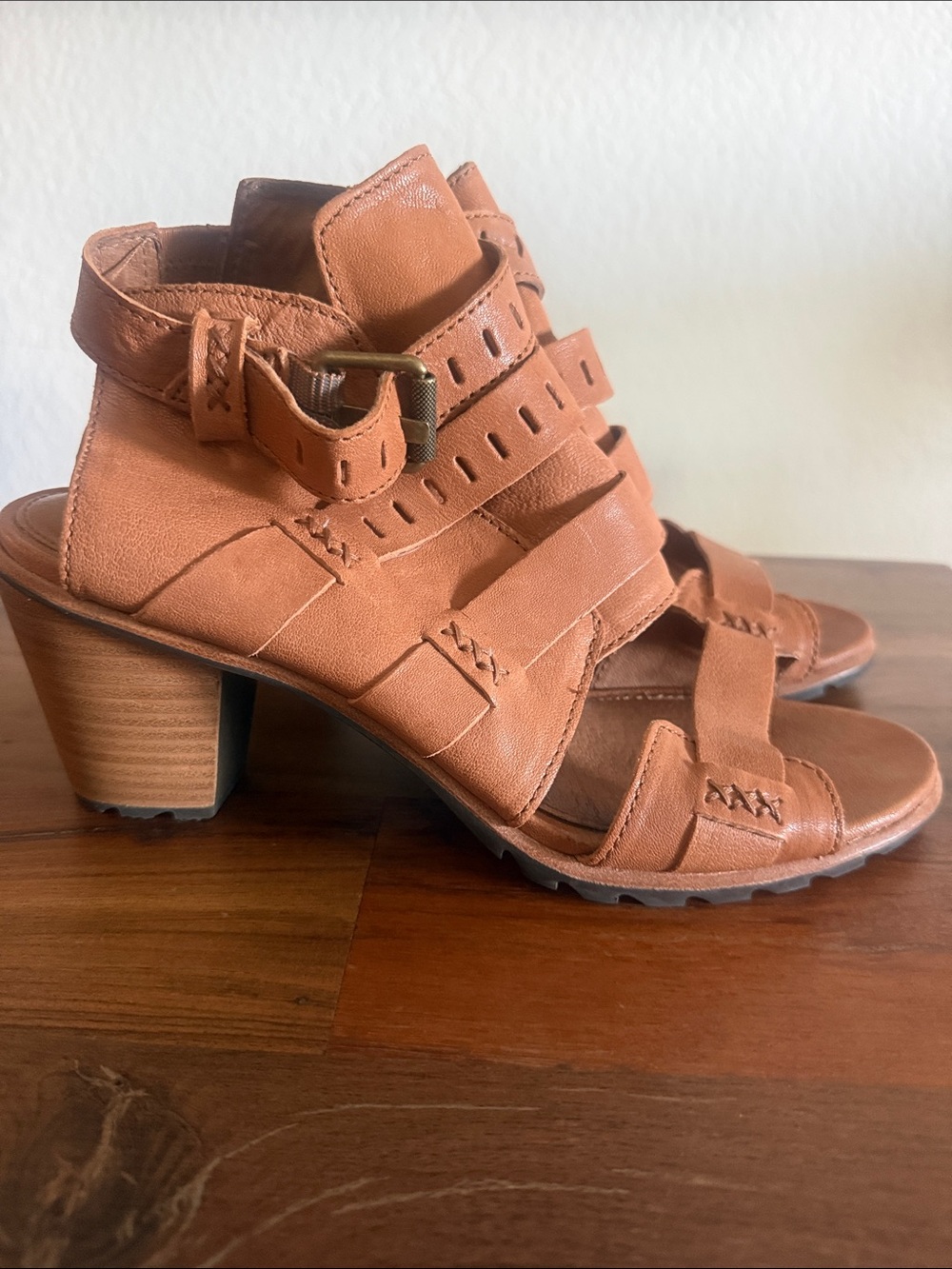 Sorel Nadia Buckle II Leather Strappy Block Heel Sandal